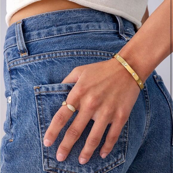 14k Gold Plated Hinged Bangle Bracelet - Picture 1 of 4